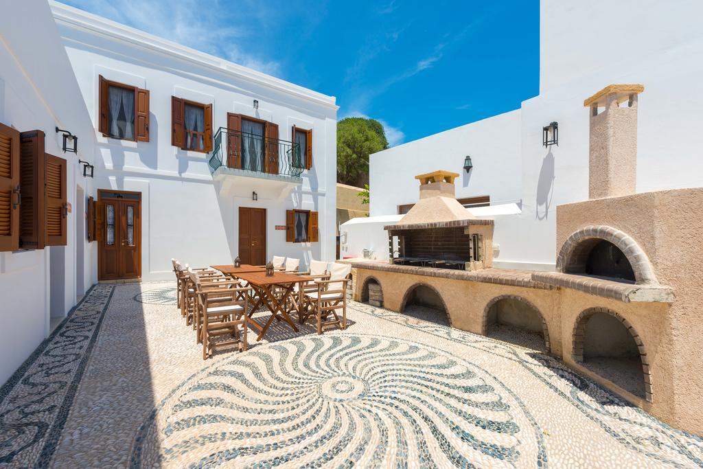 Villa Eftihia In Lindos (Rhodes)